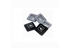 液态硅胶和固态硅胶在材料上有何不同？